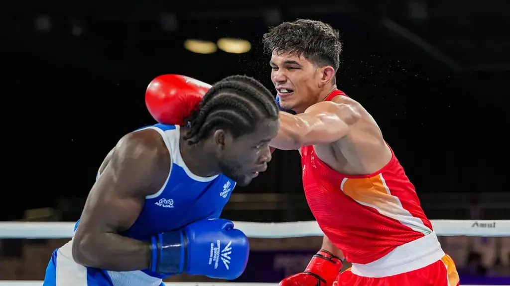 India's boxers rule the ring: 10 into Commonwealth Games finals! - Rediff